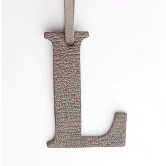 DIY Alphabet A-Z K Luxury Genuine Leather Initial Capital English Letter Keychain Backpack Pendant Ladies Women Bag Charm