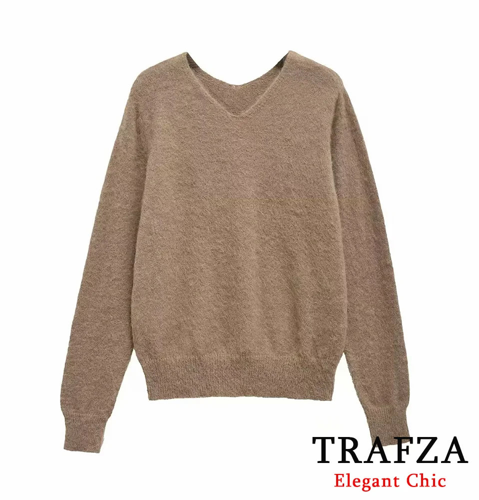 TRAFZA-Women Basic Pullover Sweater V-Neck Mocha Mousse Knitted Sweater New 2025 Fall Winter Minimalist Commuter Picnic Sweater